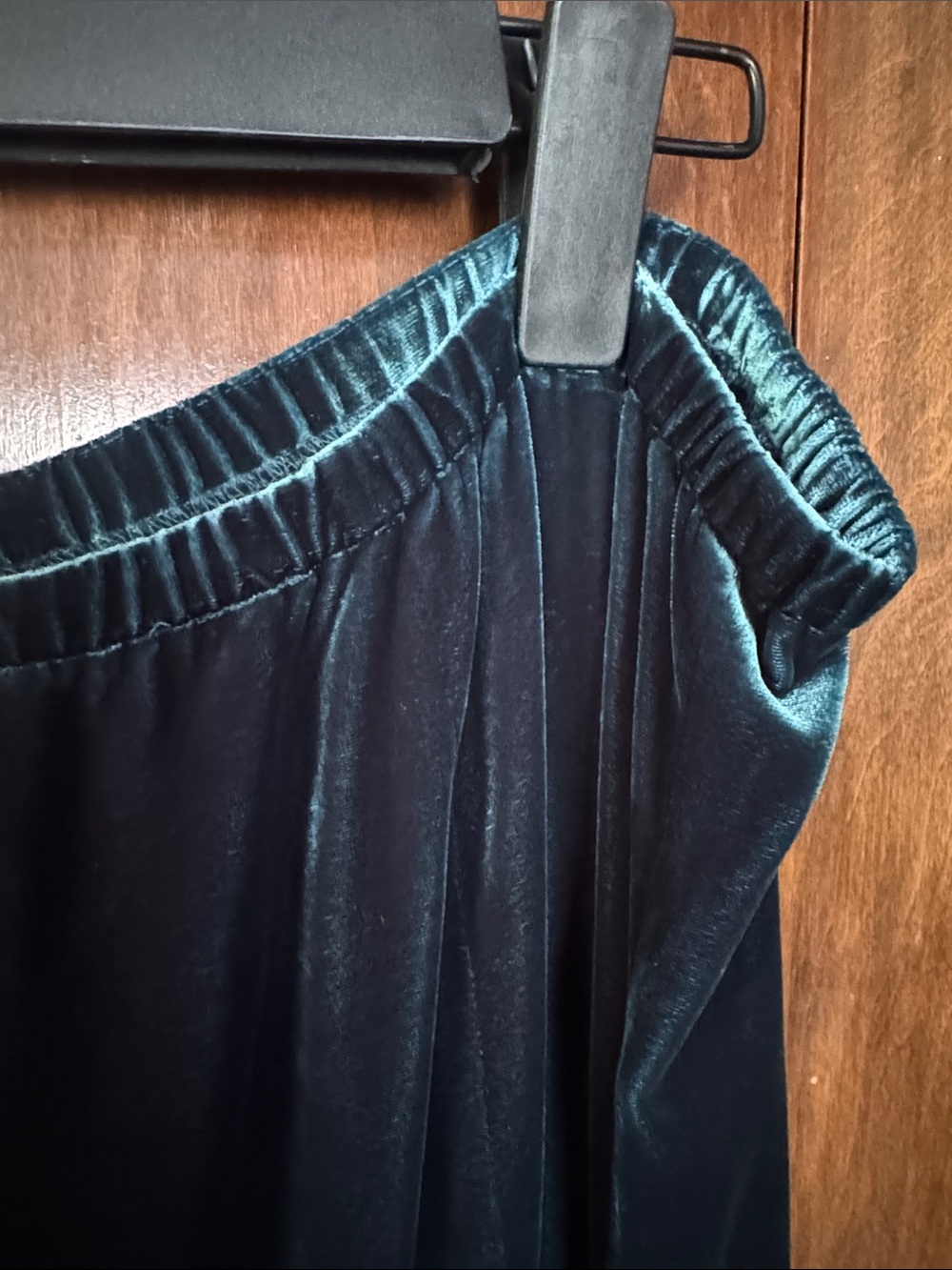 Eileen Fisher Skirt Deep Emerald Green Silk Rayon L Velvet Fits Large Witchy - Picture 3 of 5